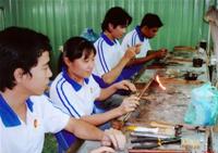 Học nghề thiết kế nữ trang?