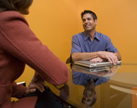 Chọn người thế nào cho “chuẩn”?