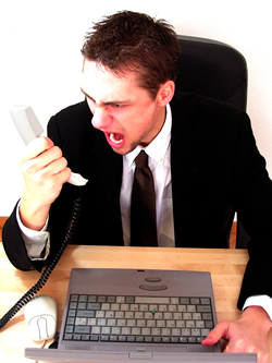 Giải quyết "thách thức" từ cách ứng xử của nhân viên