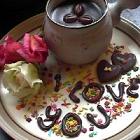 Làm gì khi xuất hiện tình yêu trong công sở?