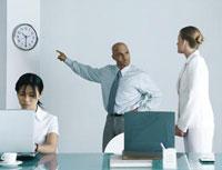 Hỏi về kỹ năng tạo dựng mối quan hệ công sở