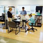 Ngày đầu tại cơ quan mới, nên làm