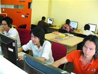 Quản lý nhân viên trẻ: Giữ người hay giữ việc?