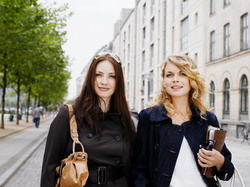 Khi đối thủ là bạn thân