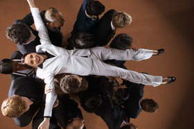 Để có thể thăng tiến trong vòng 1 năm