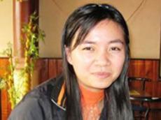 Cô sinh viên nghèo "khởi nghiệp"