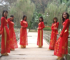 Nghề lạ mùa cưới